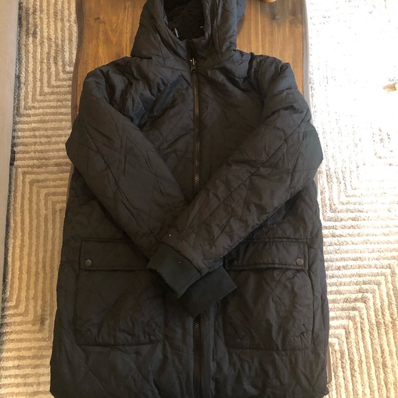 CJLA Allie reversible quilted/ Sherpa Jacket - Picture 6 of 6